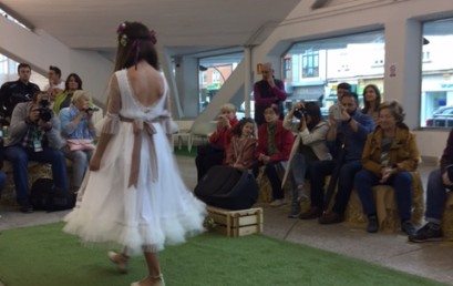 Exalumnos de ESNE Asturias, presentes en el VI desfile de Moda y Diseño de Siero.